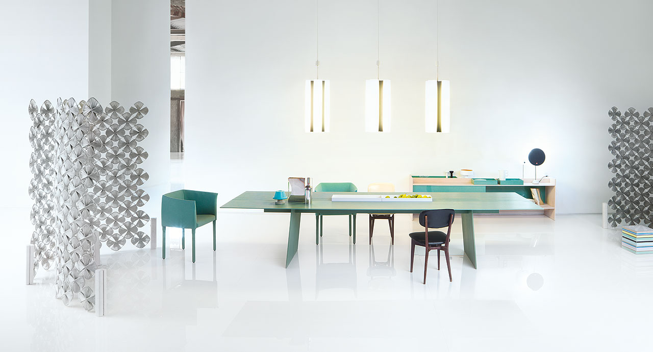 Las colecciones Indoor de Paola Lenti son una síntesis equilibrada entre la innovación tecnológica y la tradición artesanal italiana