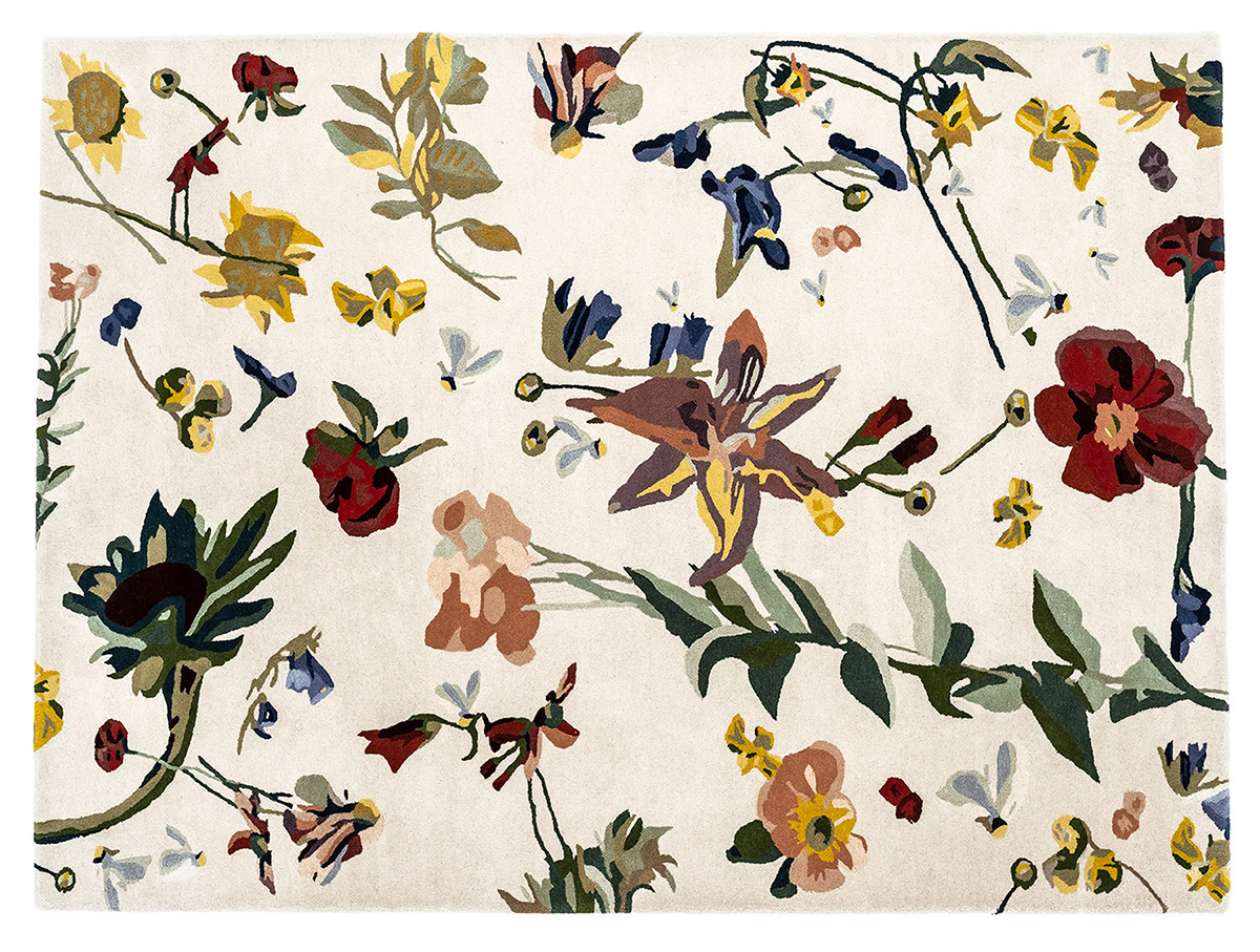 La nueva colección Flora de Nanimarquina, llena de color y formas, nos permite adentrarnos en el mundo creativo del artista Santi Moix