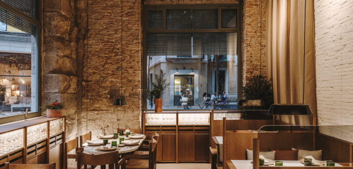 Andreu Carulla diseña el interior del restaurante Normal de los hermanos Roca, y muchas de las piezas de mobiliario e iluminación que lo acompañan